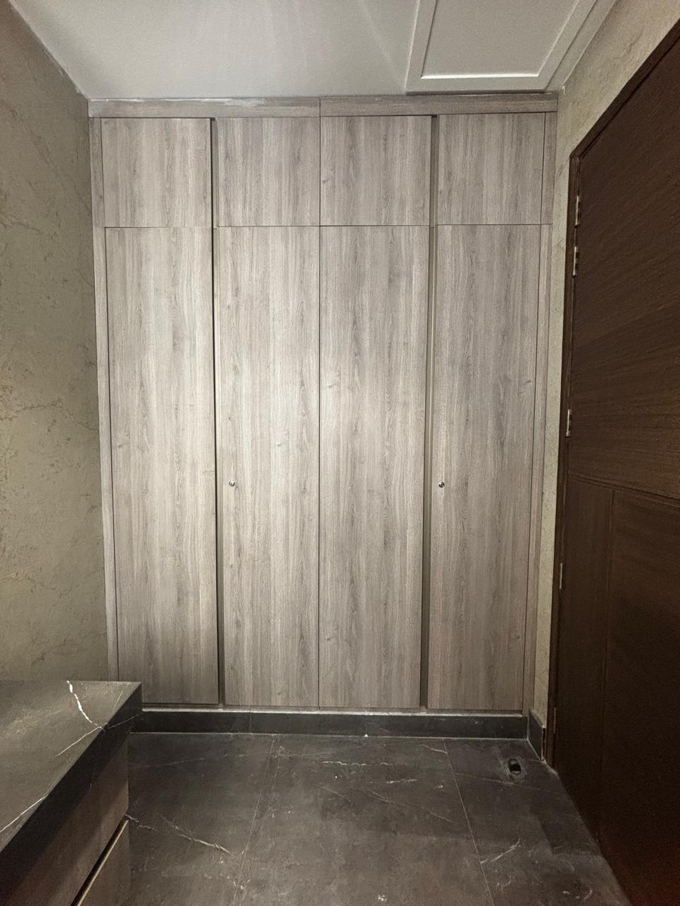 Wardrobe 21
